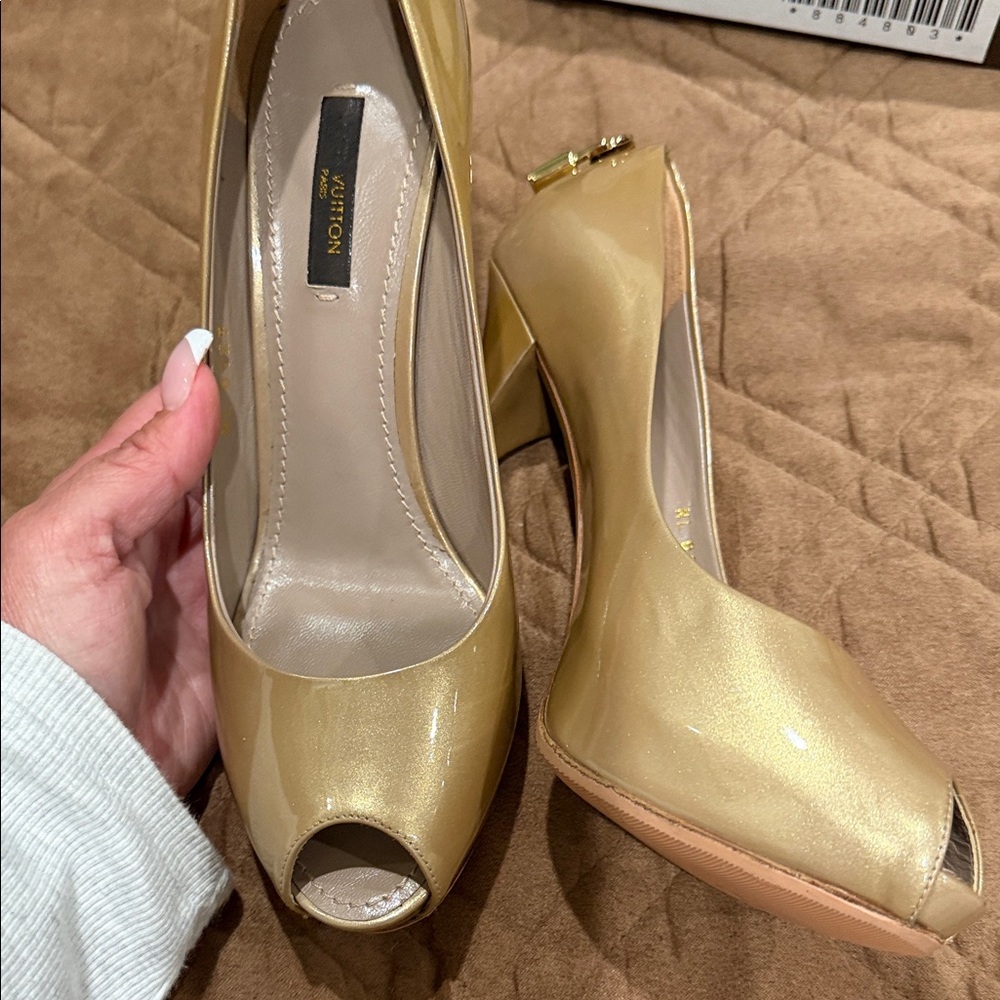 Gold Open Toe Pumps - Picture 6 of 9
